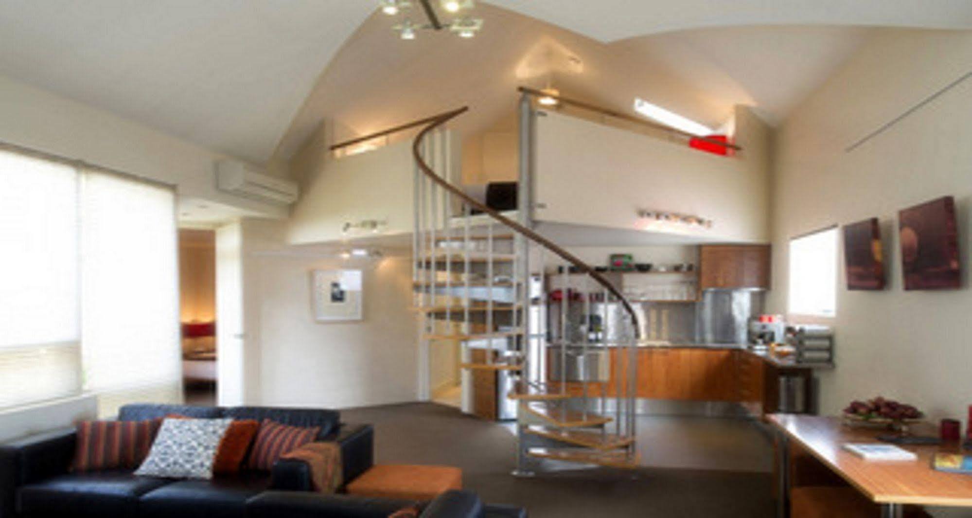 Twofourtwo Boutique Apartments Launceston Buitenkant foto