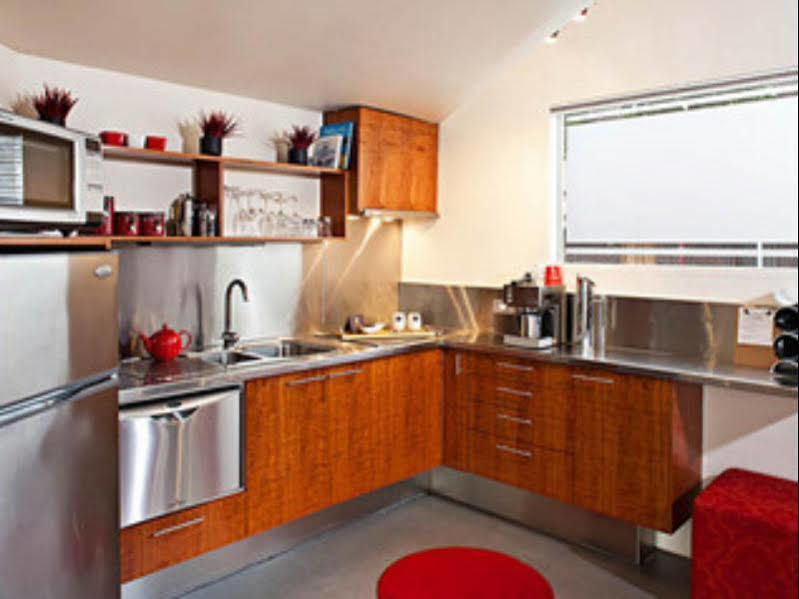 Twofourtwo Boutique Apartments Launceston Buitenkant foto