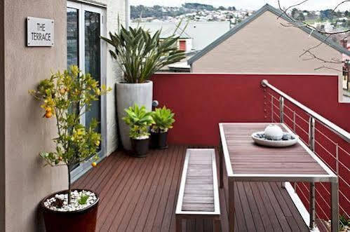 Twofourtwo Boutique Apartments Launceston Buitenkant foto